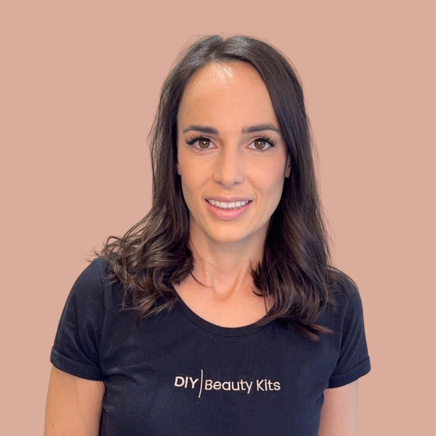 lash lift and tint kit. lash growth serum. lash serum. lashes. eyelash extensions. non invasive lip plumper. beauty kits. beauty at home. lash tinting kit. at home lash extensions. false eyelashes